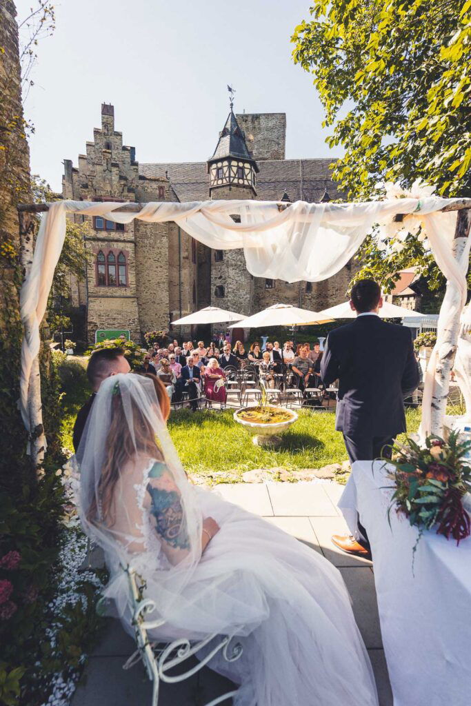 Hochzeitsfotograf Giessen gesucht