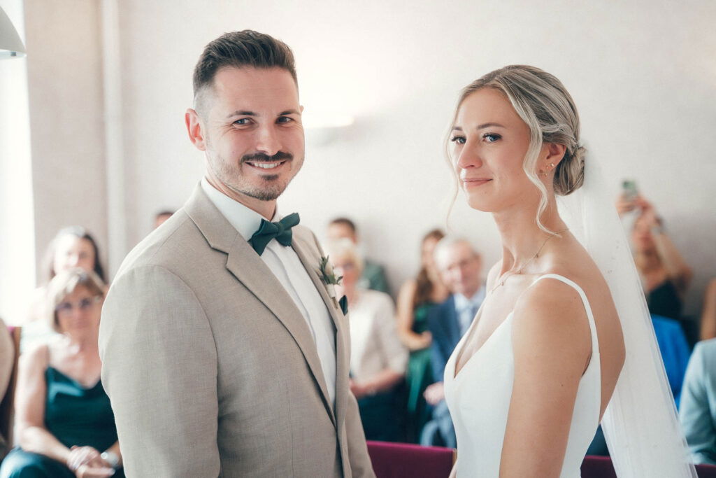 Brautpaar Lachen Standesamt