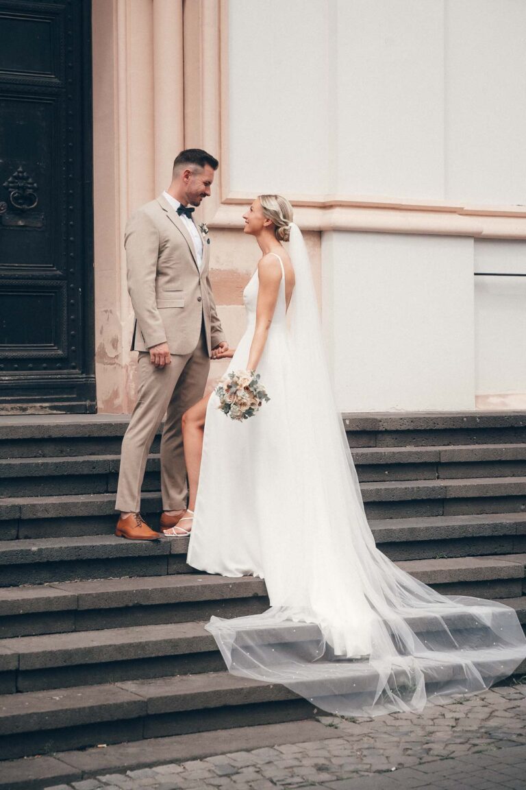 Lich Treppe Brautpaar