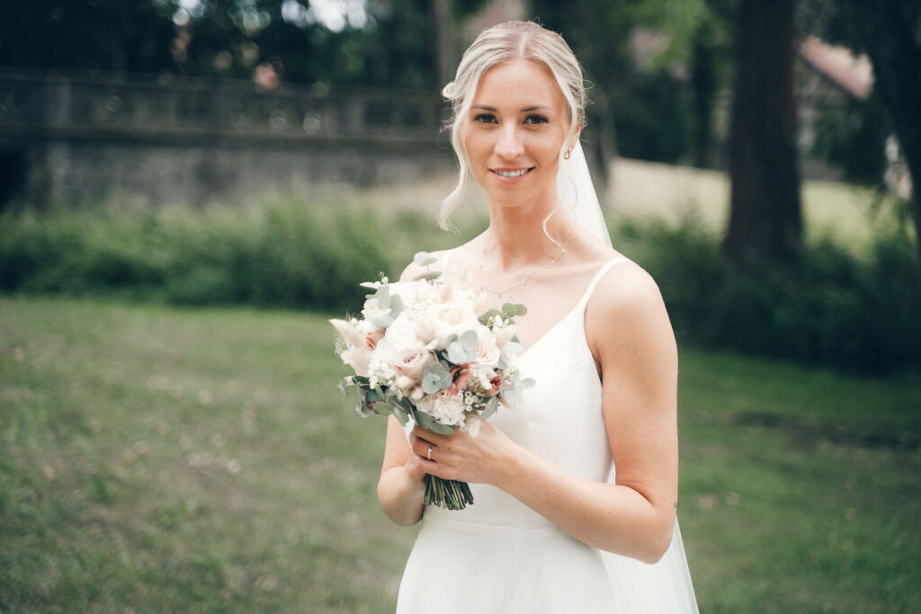 Portrait Blumen Hochzeit